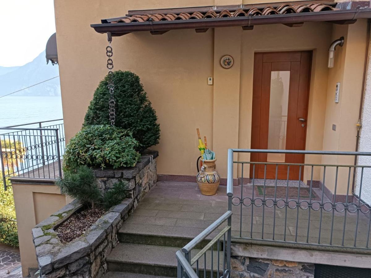 Patty Zu - Lakeside Apartment Riva di Solto Extérieur photo